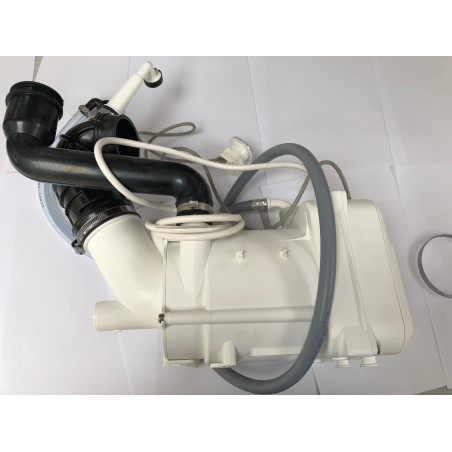 Motor compact grater stand.